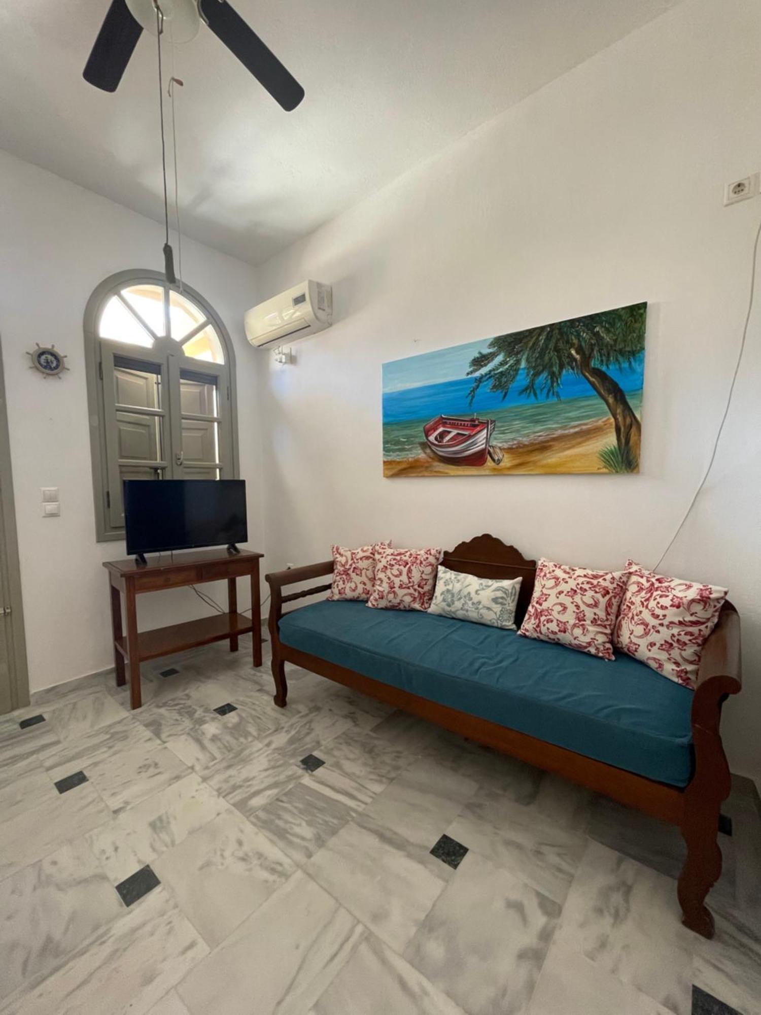 Era Tefra Villa Exo Gonia Luaran gambar